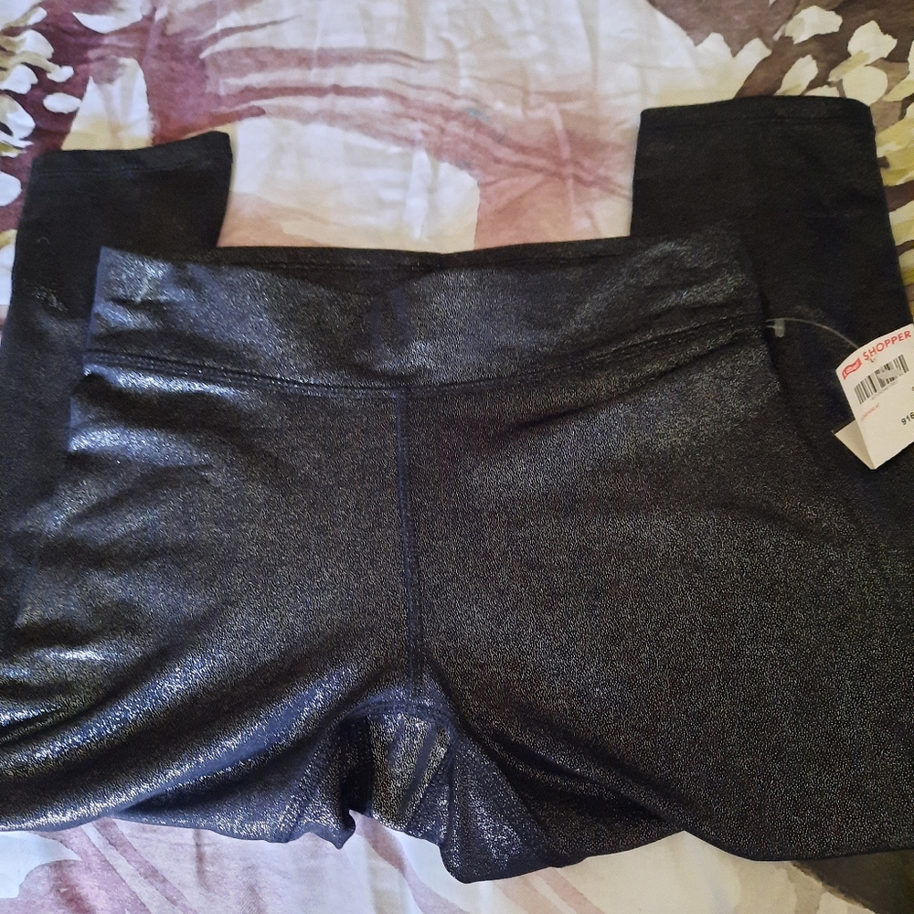 Medium Supply Co. Leggings capris nwt